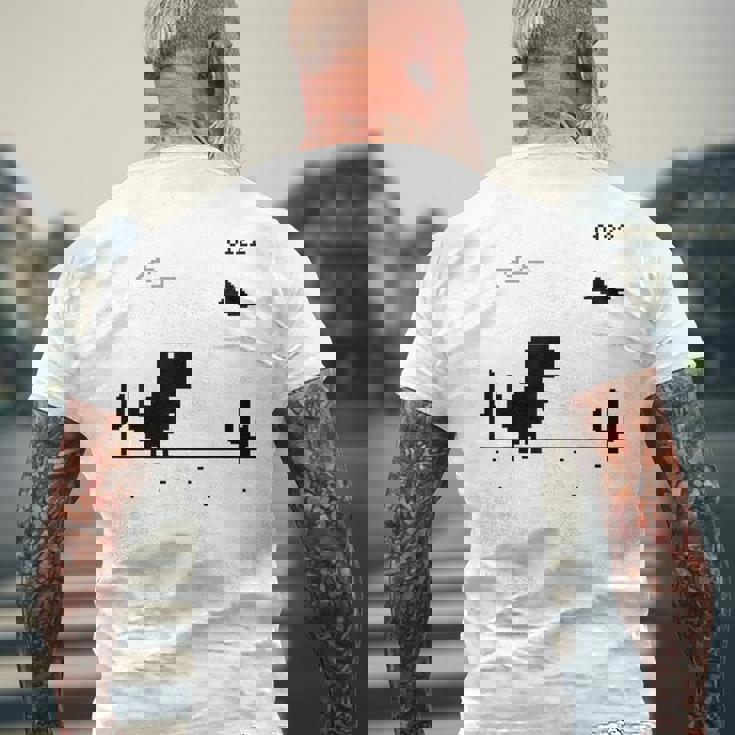 Dino T-Rex 恐竜 ピクセルゲーム インターネットなし オフライン 面白い 男性 メンズTシャツ バックプリント 高齢者への贈り物