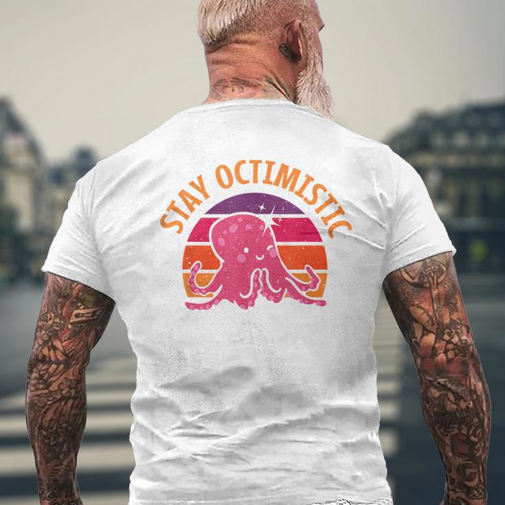 Stay Octimistic オクトパス 頭足類 イカ メンズ レディース メンズTシャツ バックプリント 高齢者への贈り物