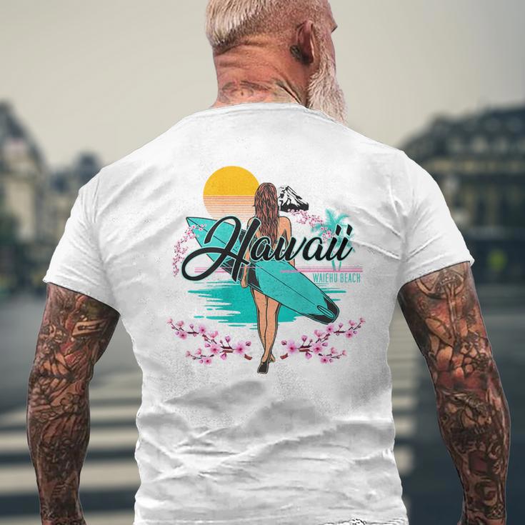 Waiehu Beach Hawaii、サーフィンサーフボードレトロ メンズTシャツ バックプリント 高齢者への贈り物