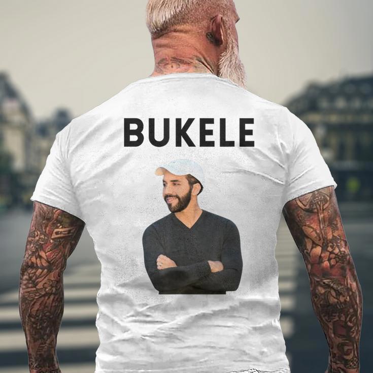 エルサルバドル大統領 ナイブ・ブケレ メンズTシャツ バックプリント 高齢者への贈り物