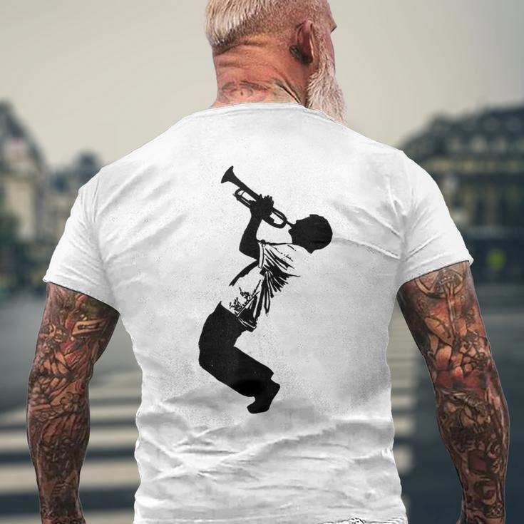 ジャズ&ブルースミュージシャン アーティスト トランペット ミュージックシルエット メンズTシャツ バックプリント 高齢者への贈り物