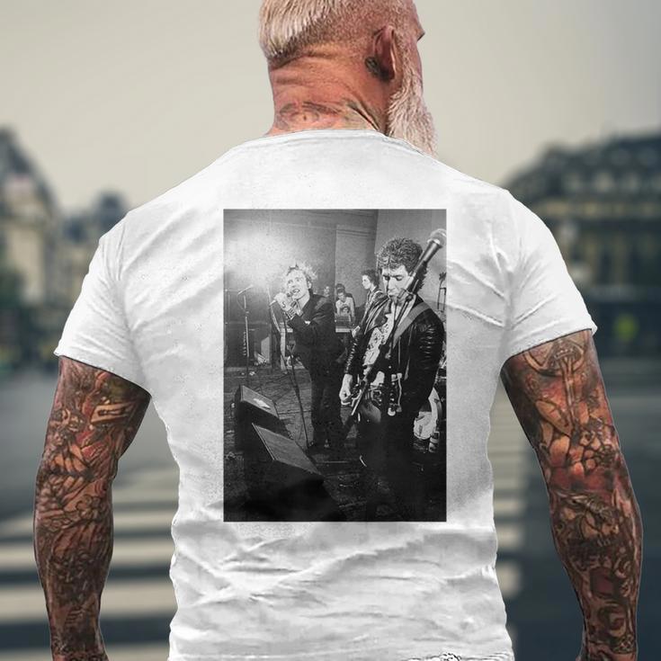 セックスピストルズ ジョニー・ロッテン・シド ヴィシャス・スティーブ・ジョーンズ 1977 メンズTシャツ バックプリント 高齢者への贈り物