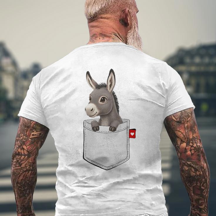 ポケットの中のロバのぞくかわいい動物のロバ メンズTシャツ バックプリント 高齢者への贈り物