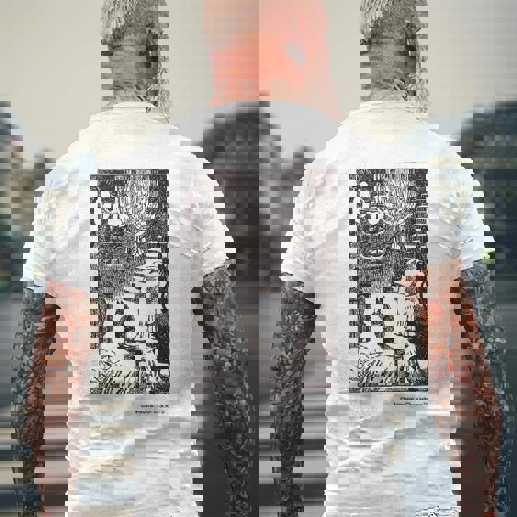 ムーミン 真夜中に起きる ムーミン谷の冬 メンズTシャツ バックプリント 高齢者への贈り物