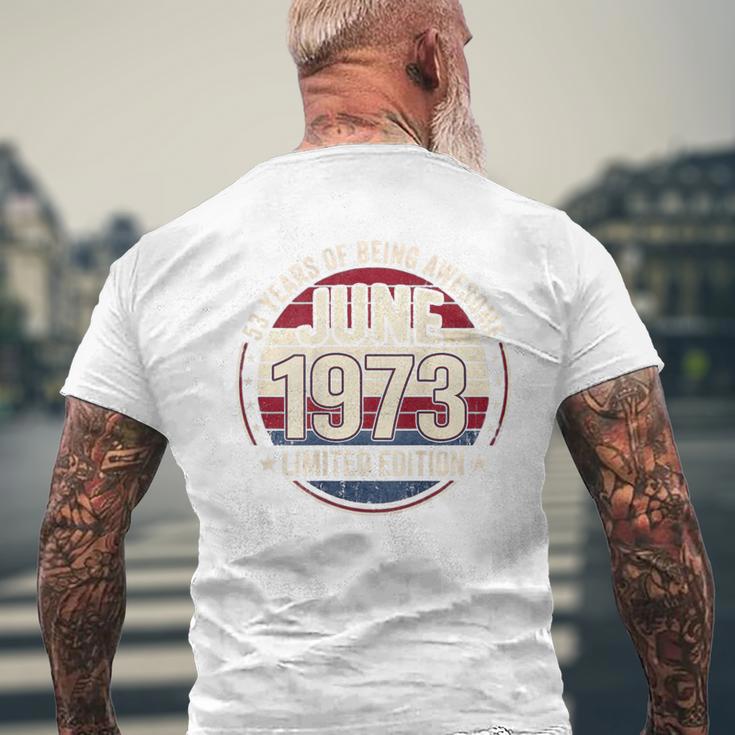 裏面 ヴィンテージ 53 誕生日 デコレーション メンズ 53歳 1973 53歳 メンズTシャツ バックプリント 高齢者への贈り物