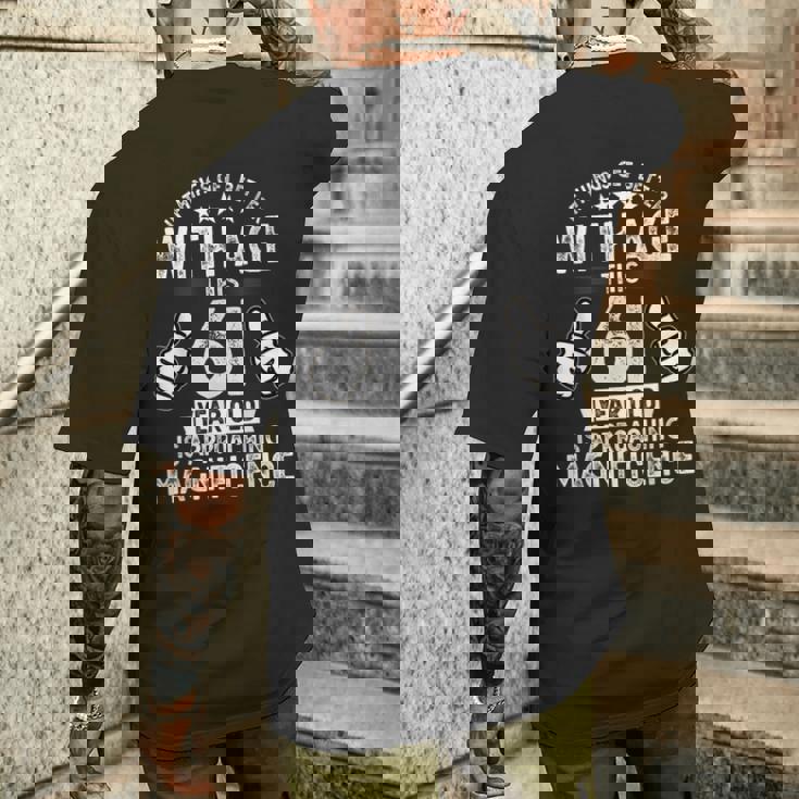 1962年生まれの男性の61歳の誕生日 メンズTシャツ バックプリント 彼への贈り物