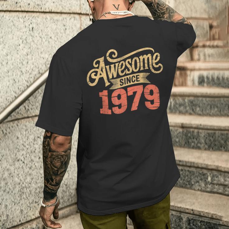 1979年生まれの1979年誕生の素晴らしいギフト。 メンズTシャツ バックプリント 彼への贈り物