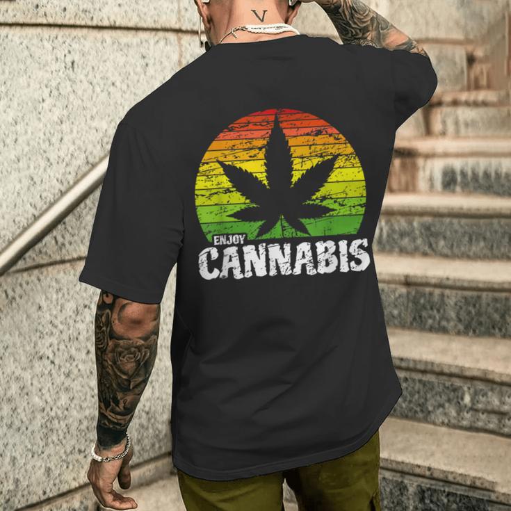 Cannabis ヴィンテージ 麻葉 レトロ マリファナ メンズTシャツ バックプリント 彼への贈り物