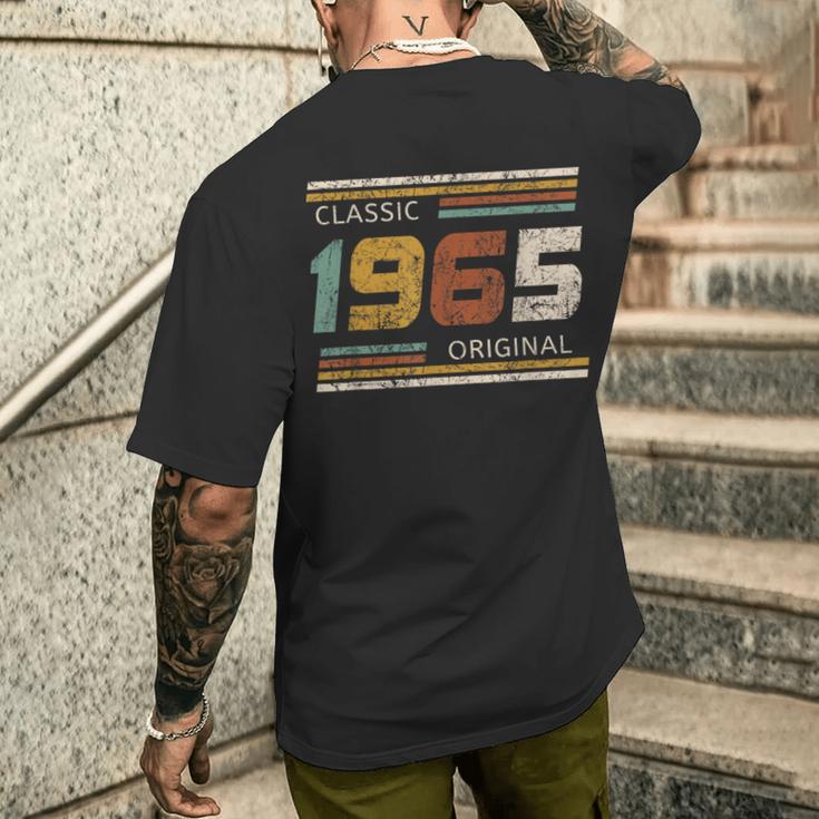 Classic 1965 Original 60 Year Old 60Th Birthday メンズTシャツ バックプリント 彼への贈り物