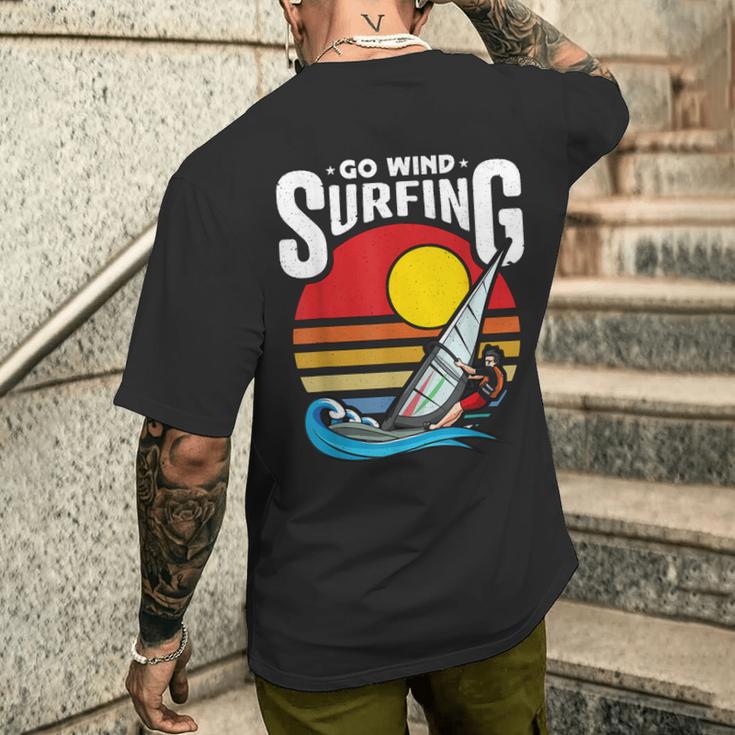 Go ウィンドサーフィン ウォータースポーツ ウィンドサーフ サーフボード ウィンドサーフィン メンズTシャツ バックプリント 彼への贈り物