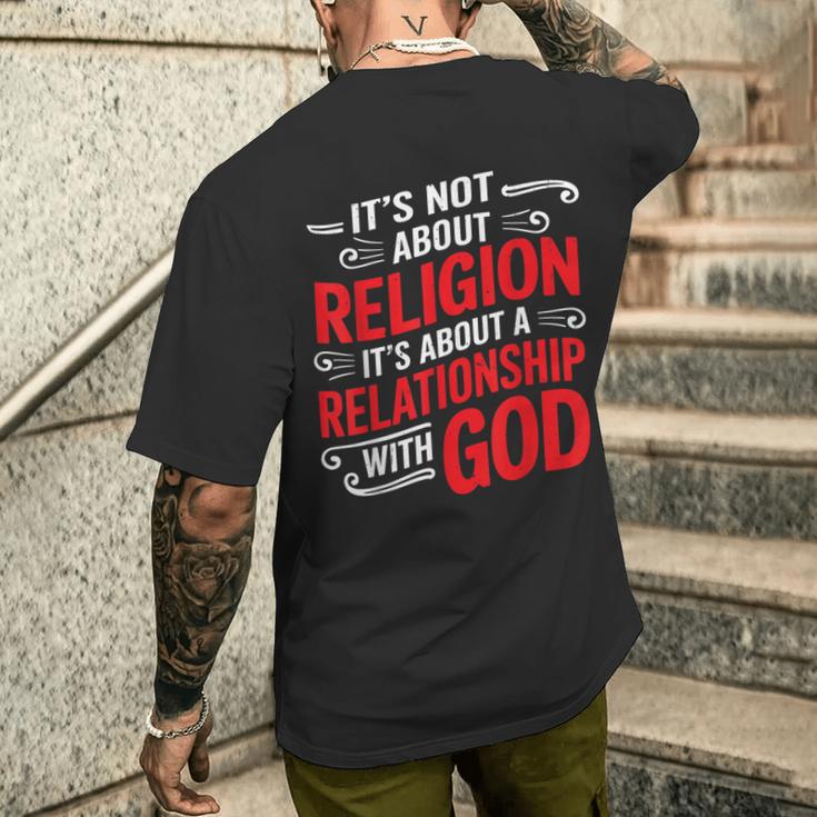 It's A Relationship With God Not Religion メンズTシャツ バックプリント 彼への贈り物