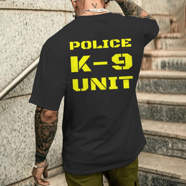 Police K-9ユニット ドッグハンドラー オンデューティー K9 チームオフィサー タクティカル メンズTシャツ バックプリント 彼への贈り物