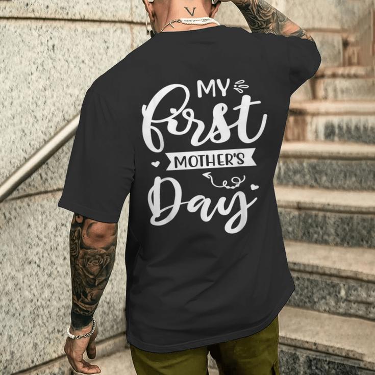 はじめての母の日 ママのために ハッピー・マザーズ・デイ メンズTシャツ バックプリント 彼への贈り物