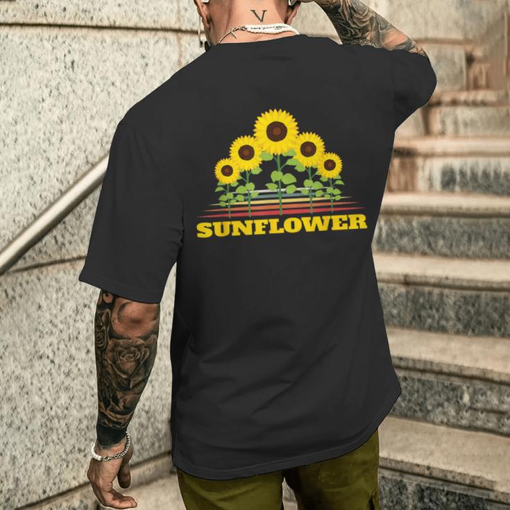 ひまわり ひまわり ひまわり メンズTシャツ バックプリント 彼への贈り物