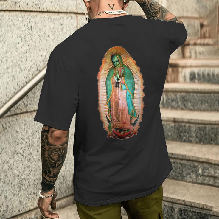 エイリアン グアダルーペの聖母 カトリック 宇宙人 宇宙人f メンズTシャツ バックプリント 彼への贈り物