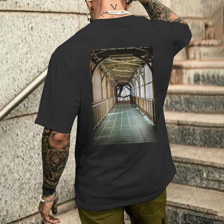 オルセー美術館からの聖心への道 メンズTシャツ バックプリント 彼への贈り物