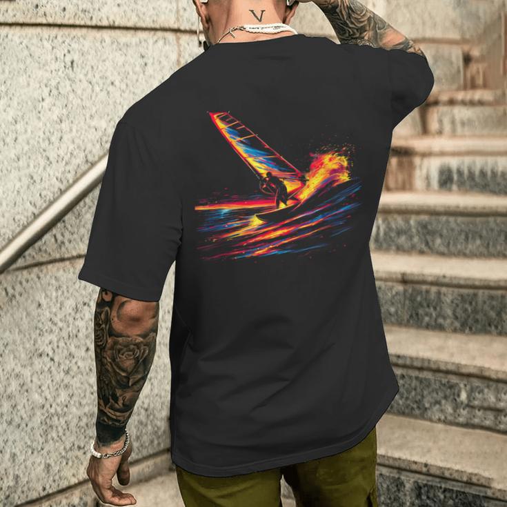 オールドスクールウインドサーフィン・セイルボード メンズTシャツ バックプリント 彼への贈り物