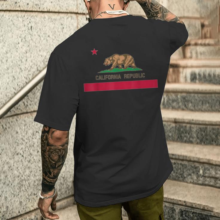 カリフォルニア州 'Bear Republic' 州旗 メンズTシャツ バックプリント 彼への贈り物