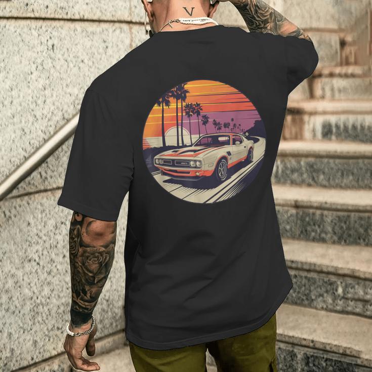 クラシック マッスルカー レトロ ビンテージ スタイル ビーチ サンセット メンズTシャツ バックプリント 彼への贈り物