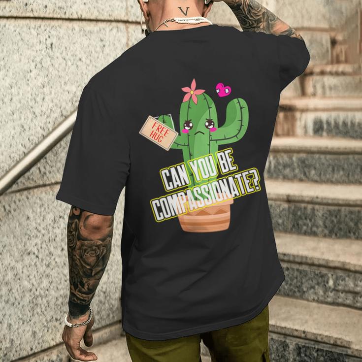 サボテンフリーハグ 思いやり メンズTシャツ バックプリント 彼への贈り物