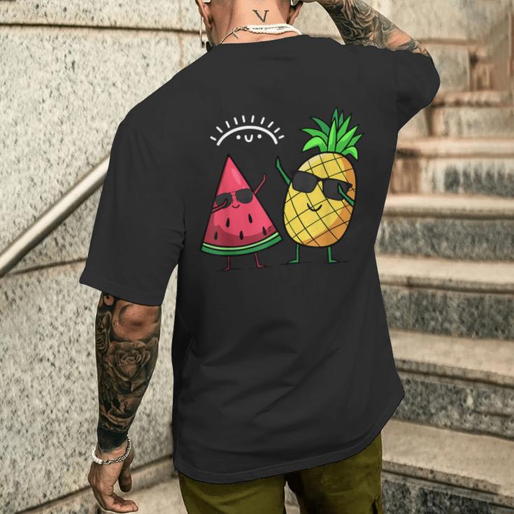 スイカとパイナップルをダビング カワイイ サマーフルーツ メンズTシャツ バックプリント 彼への贈り物