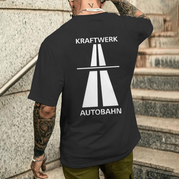 ドイツでの楽しい高速運転のためのクラフトワークアウトバーン 長袖tシャツ メンズTシャツ バックプリント 彼への贈り物