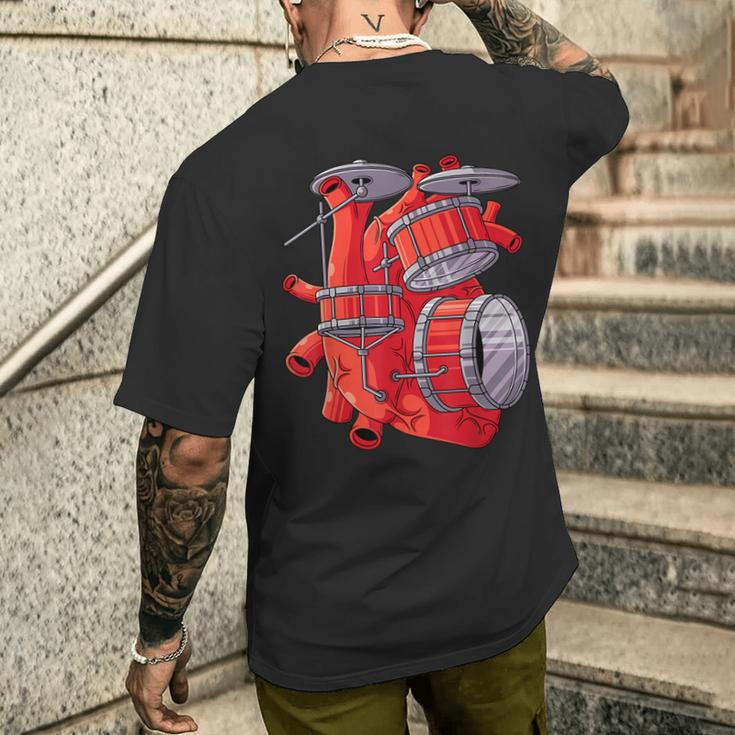 ドラマー ハート パーカッショニスト ドラム ミュージック バンド パーカッション メンズTシャツ バックプリント 彼への贈り物
