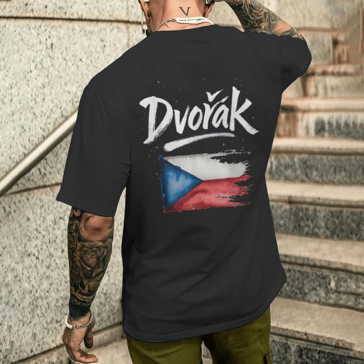 ドヴォルザーク チェコの旗 チェコの名前 メンズTシャツ バックプリント 彼への贈り物