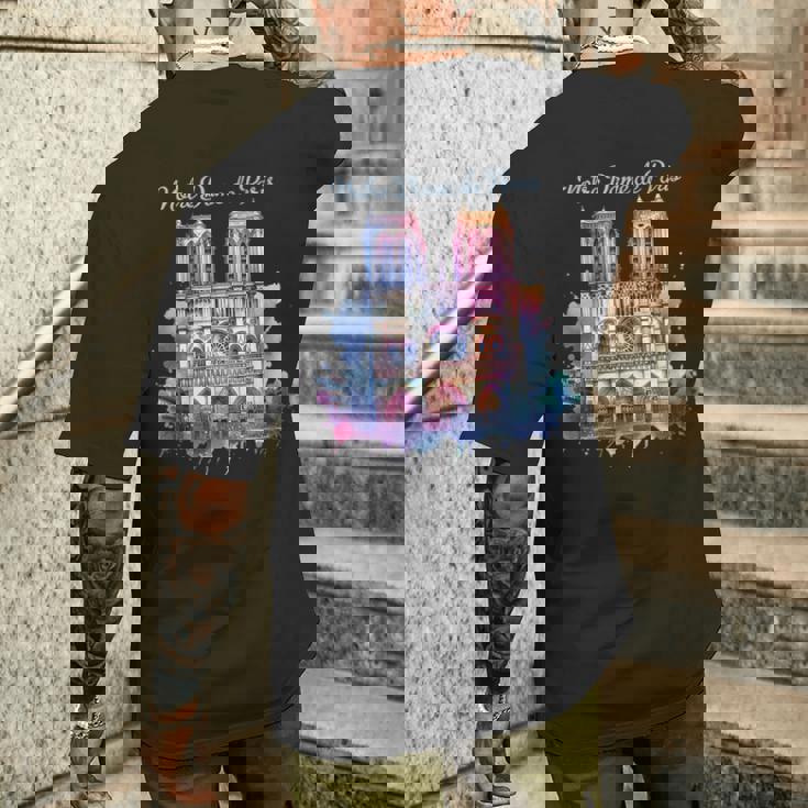 ノートルダム大聖堂 水彩画 メンズTシャツ バックプリント 彼への贈り物