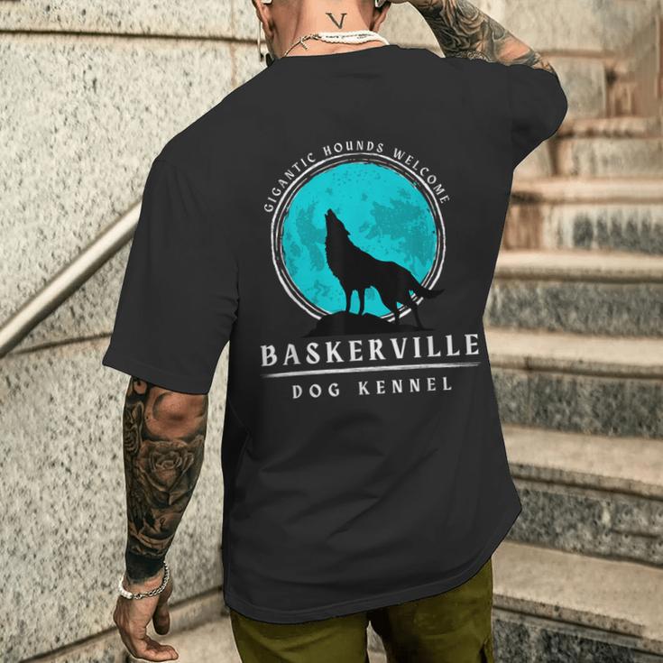 バスカヴィル犬小屋 巨大猟犬へようこそ シャーロック・ホームズ メンズTシャツ バックプリント 彼への贈り物