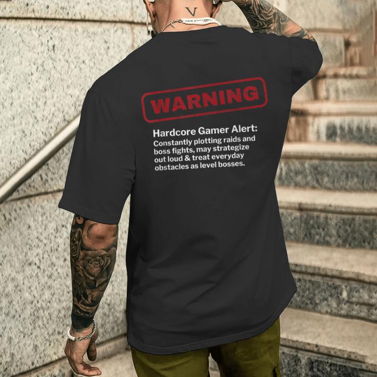 ビデオゲーマー おもしろ警告レイド&レベル ボスファイト オタクジョーク メンズTシャツ バックプリント 彼への贈り物