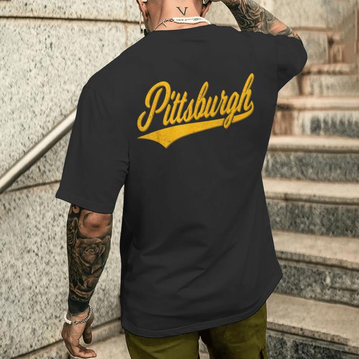 ピッツバーグ バーシティ スクリプト レトロ ヴィンテージ スポーツスタイル メンズTシャツ バックプリント 彼への贈り物