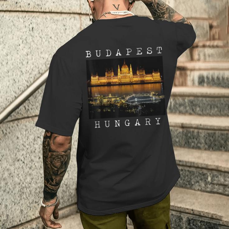 ブダペスト ハンガリー スカイライン お土産 ヴィンテージ メンズTシャツ バックプリント 彼への贈り物