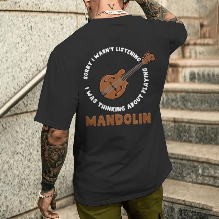 マンドリン演奏について考える ミュージシャン ブルーグラス メンズTシャツ バックプリント 彼への贈り物