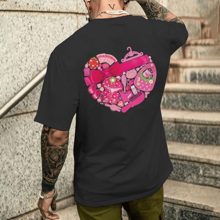 メルちゃん モチーフグラフィック 〜胸ハート & Mellchan〜 メンズTシャツ バックプリント 彼への贈り物