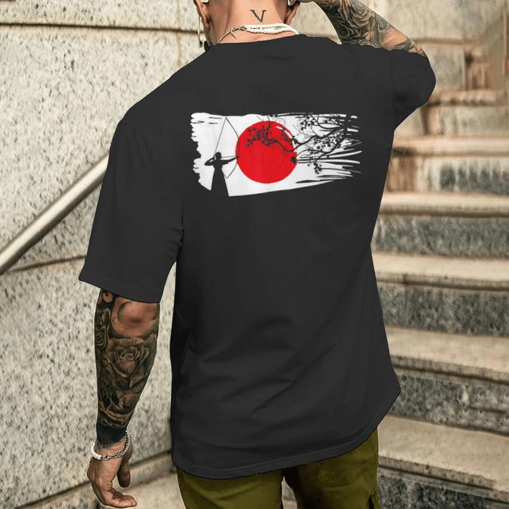 ユミ 弓矢 弓道 日本語アーチェリー メンズTシャツ バックプリント 彼への贈り物