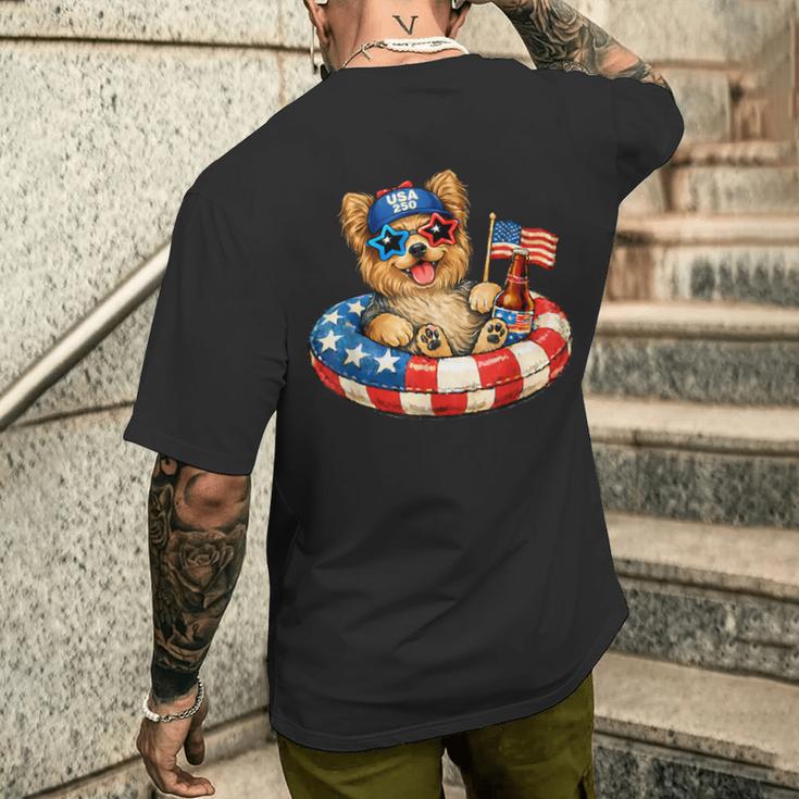 ヨークシャーテリア犬 2026年7月4日 愛国的なアメリカ国旗 メンズTシャツ バックプリント 彼への贈り物