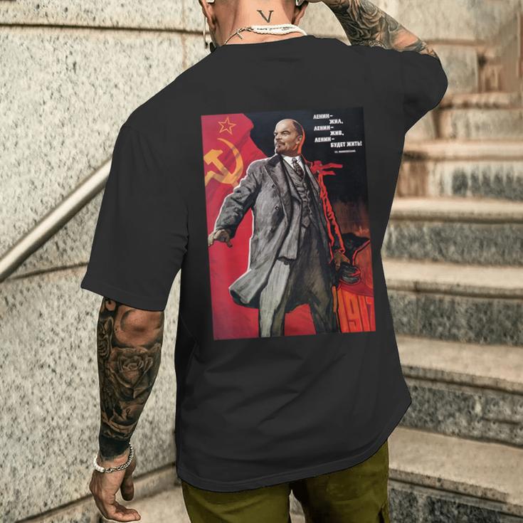 レーニンは生きた、レーニンは生きる、レーニンは生きる！ソビエト。Ovi8 メンズTシャツ バックプリント 彼への贈り物