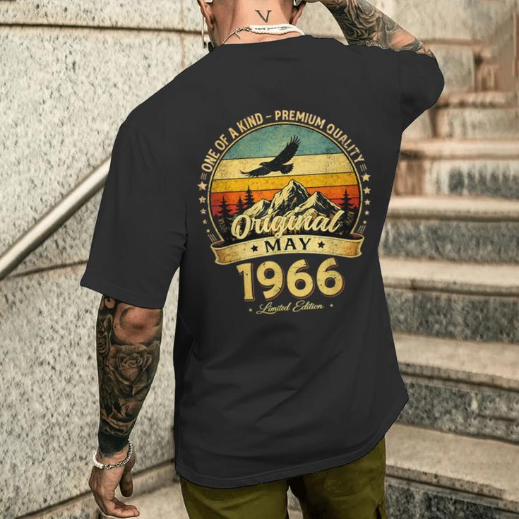 ヴィンテージカー 1966 年5月 60 歳の誕生日 1966 年のクラシックカー メンズTシャツ バックプリント 彼への贈り物