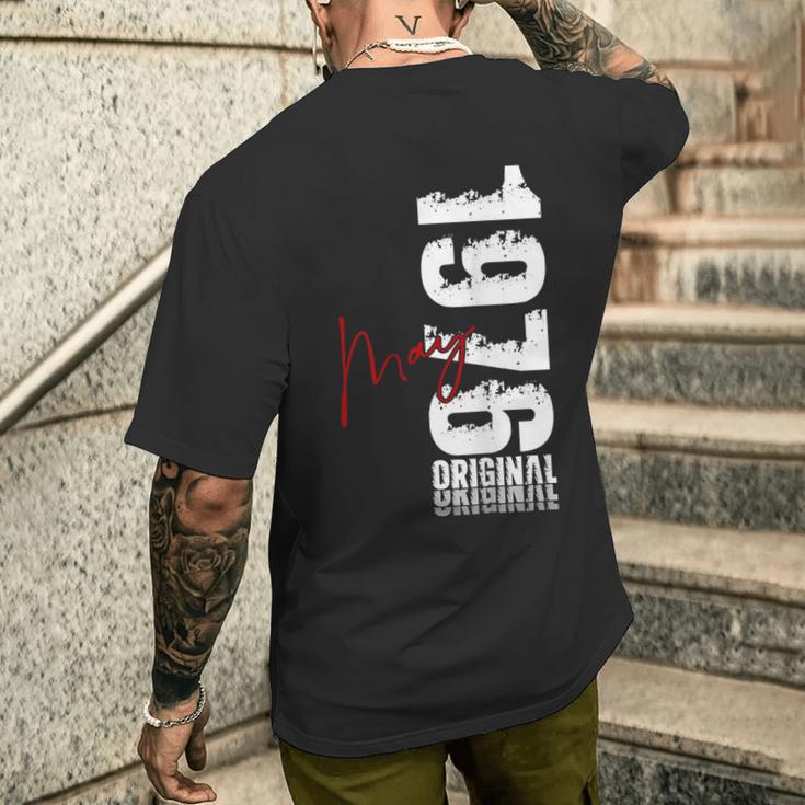 ヴィンテージカー 1976 年5月 50 歳の誕生日 1976 年のクラシックカー メンズTシャツ バックプリント 彼への贈り物