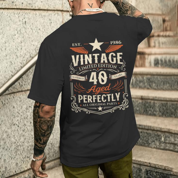 ヴィンテージカー 1986 年 40 歳の誕生日 1986 年のクラシックカー メンズTシャツ バックプリント 彼への贈り物