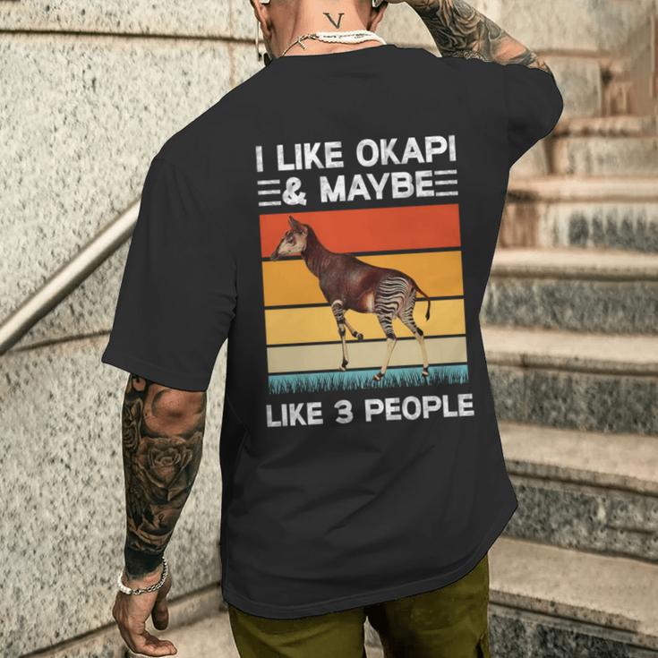 動物園の動物 オカピと3人くらいが好きです。 長袖tシャツ メンズTシャツ バックプリント 彼への贈り物