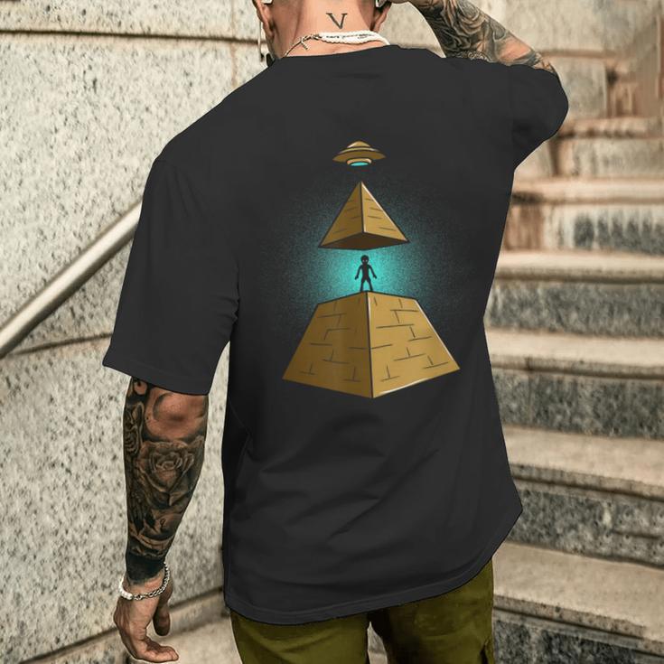 古代宇宙飛行士エジプトピラミッド宇宙人陰謀理論 メンズTシャツ バックプリント 彼への贈り物