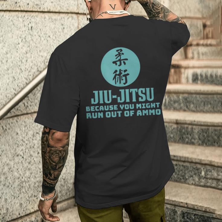 弾薬がなくなるかもしれないから柔術 メンズTシャツ バックプリント 彼への贈り物