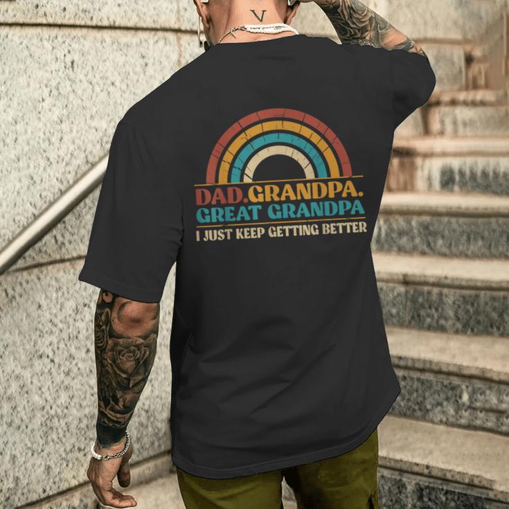 メンズ 曽祖父お父さんおじいちゃんひいおじいちゃんの父の日 メンズTシャツ バックプリント 彼への贈り物