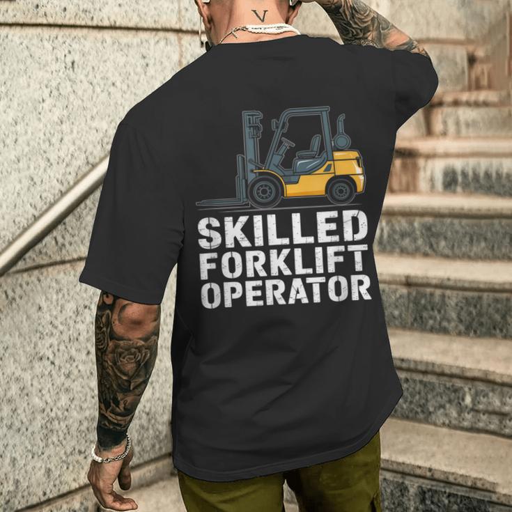 熟練したフォークリフトオペレーター メンズTシャツ バックプリント 彼への贈り物