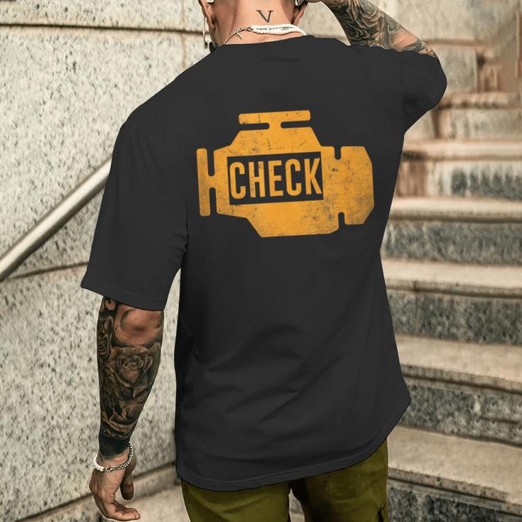 琥珀色の車のエンジンダッシュボード警告灯 面白いメカニック メンズTシャツ バックプリント 彼への贈り物