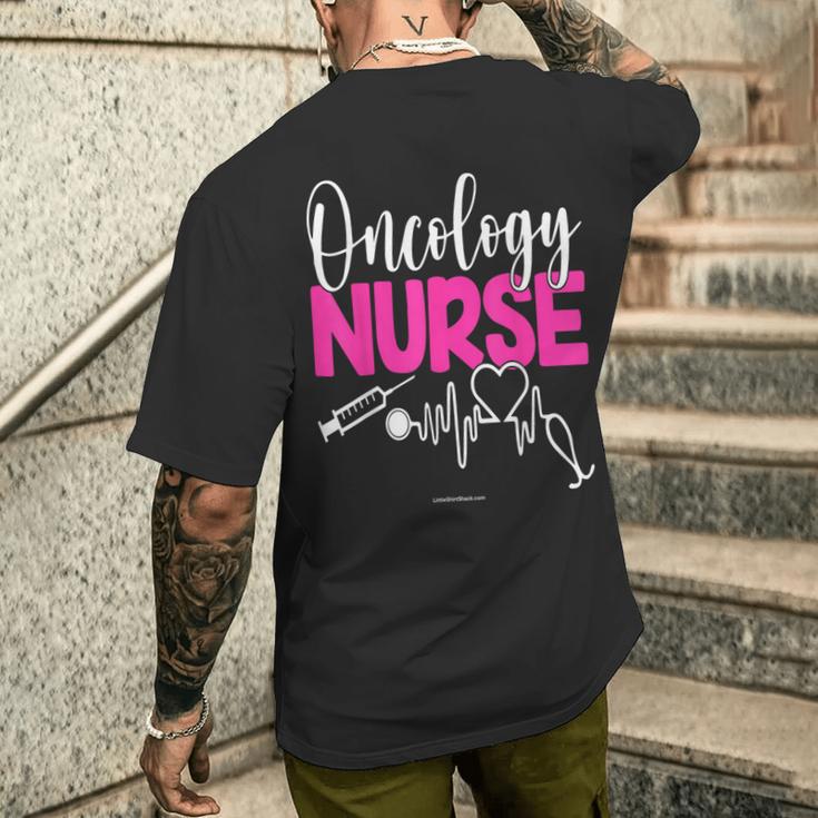 腫瘍看護師 看護 医療 がんセンター メンズTシャツ バックプリント 彼への贈り物