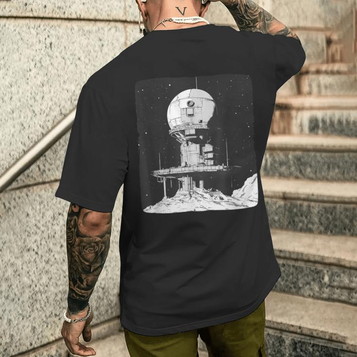 面白いスペースオデッセイムーンベースエンブレム。 メンズTシャツ バックプリント 彼への贈り物
