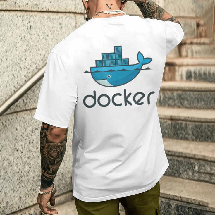 Docker Engine プラットフォーム間でのアプリケーションのデプロイと実行 メンズTシャツ バックプリント 彼への贈り物